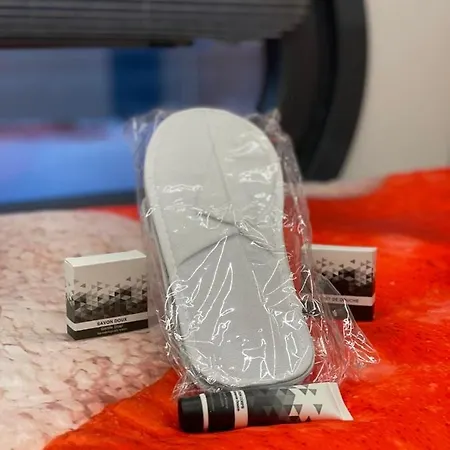 Ботель Hausboot Lore